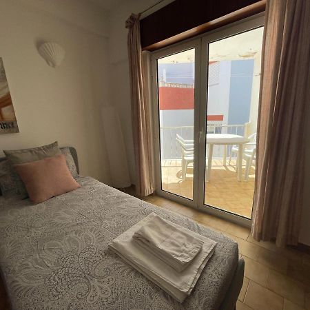 M&M'S Cosy Apartment - Sea View Luz Exteriér fotografie